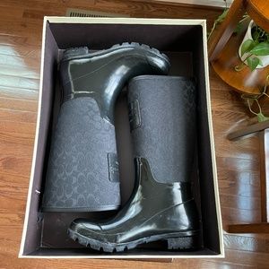 Coach A7750 PearlSignature Shiny Rubber Rain Boots